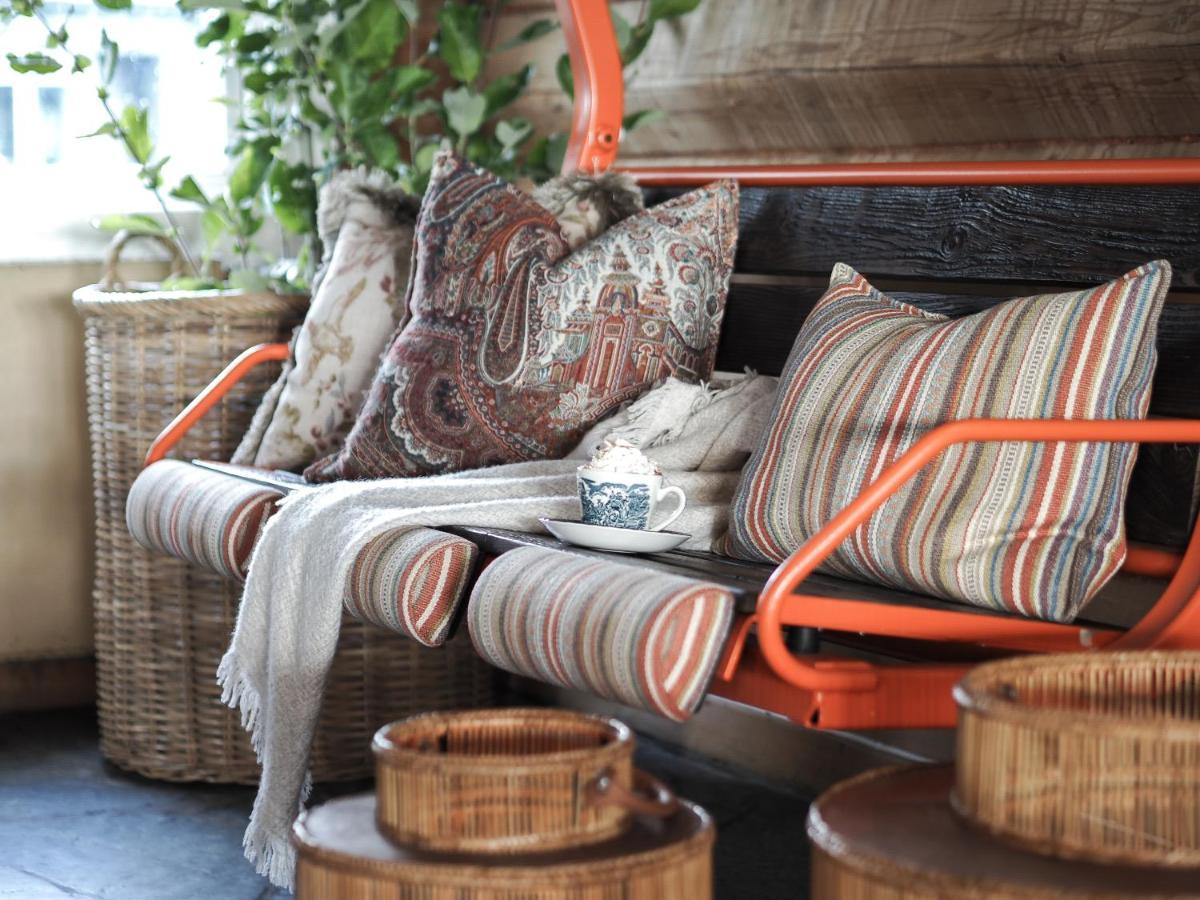 Danebu Kongsgaard - Boutique Hotel Aurdal ภายนอก รูปภาพ
