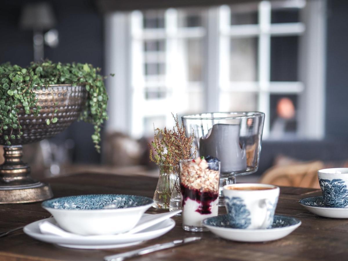 Danebu Kongsgaard - Boutique Hotel Aurdal ภายนอก รูปภาพ